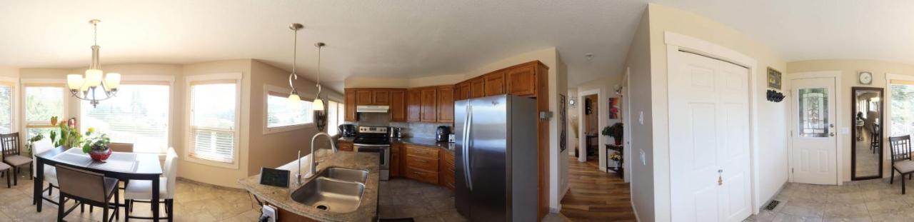 Rodee * West Kelowna